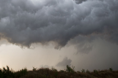 Kardinia clouds